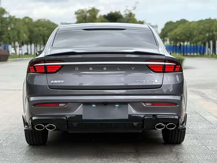 Geely Preface 2025 2025款 东方曜 2.0TD 望月版