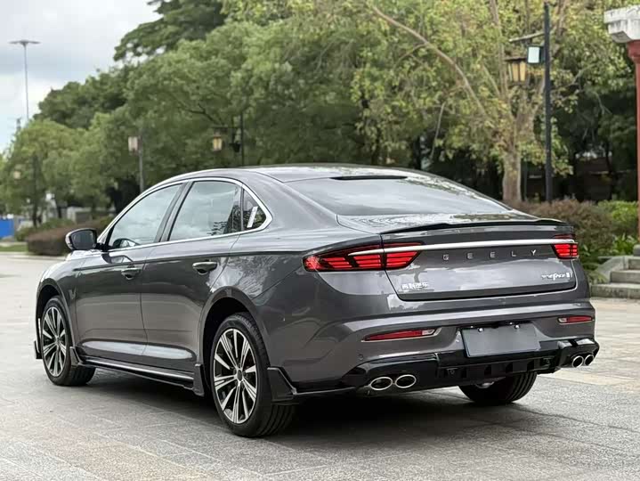 Geely Preface 2025 2025款 东方曜 2.0TD 望月版