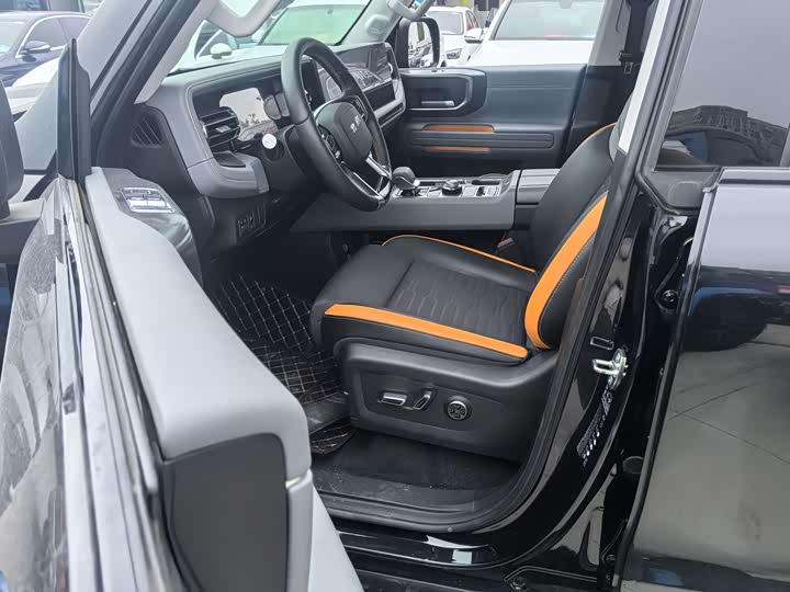 BAIC Beijing BJ40 2024 2024款 2.0T 全新城市猎人版 先锋型