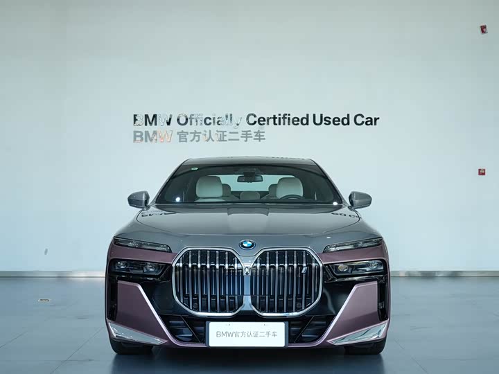 BMW i7 2023 2023款 xDrive60L M运动套装