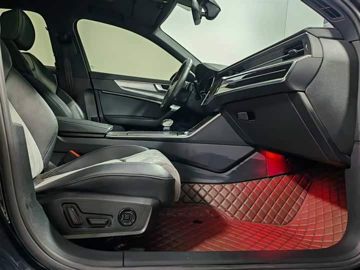 Audi A6L Hybrid 2020 2020款 55 TFSI e quattro