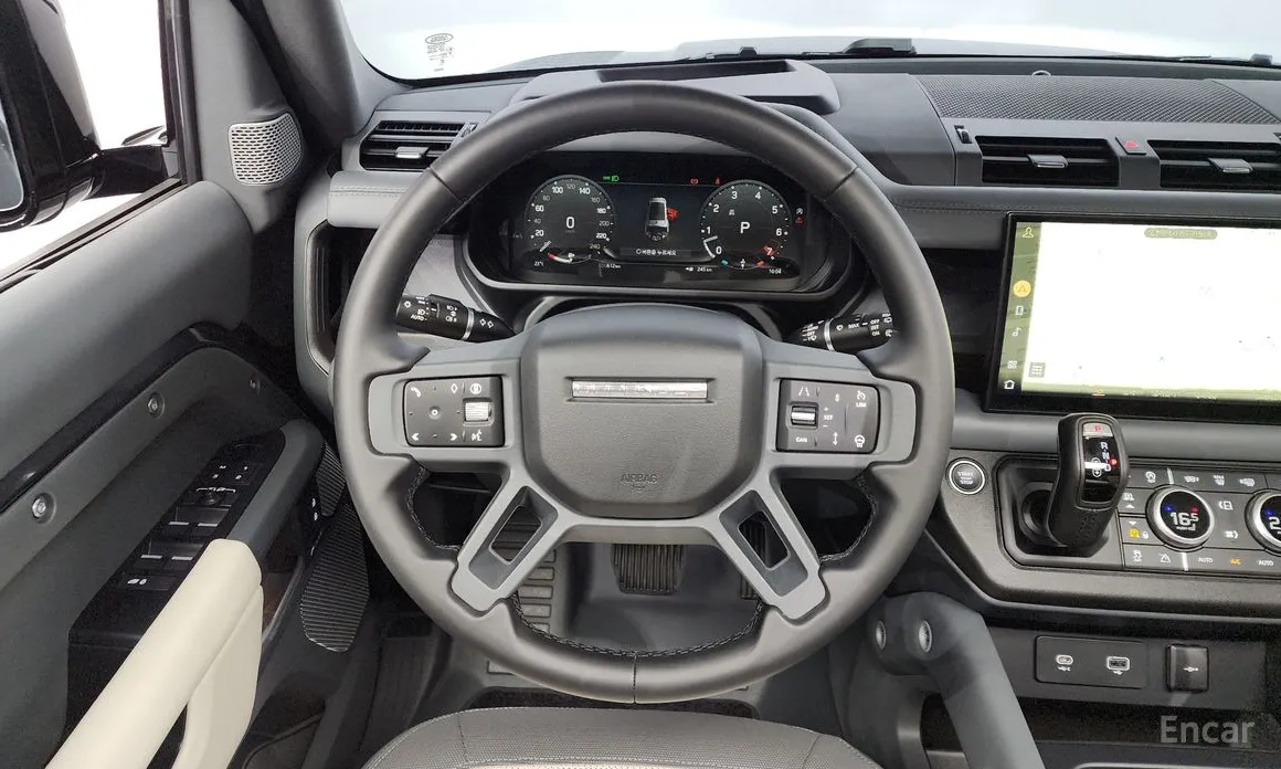 Land Rover Defender 2020 130 P400 X-Dynamic HSE