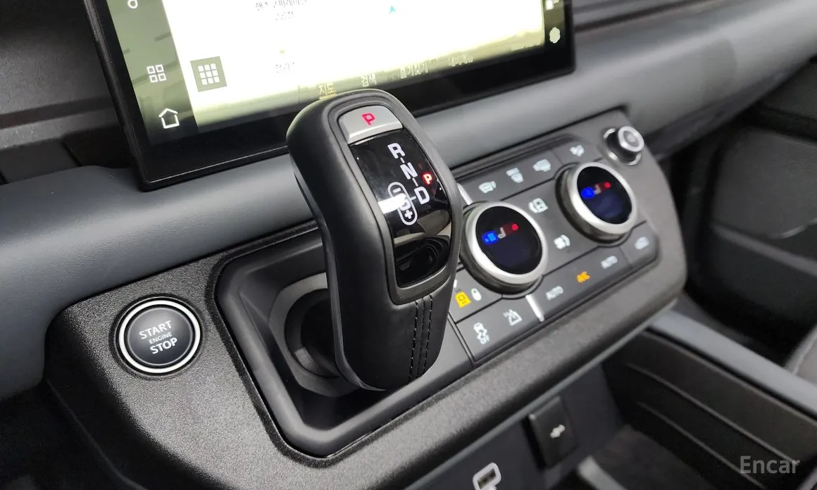 Land Rover Defender 2020 130 P400 X-Dynamic HSE