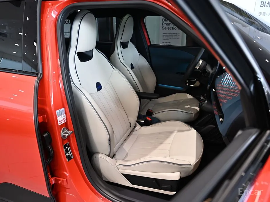 Mini Aceman 2025 SE Favoured