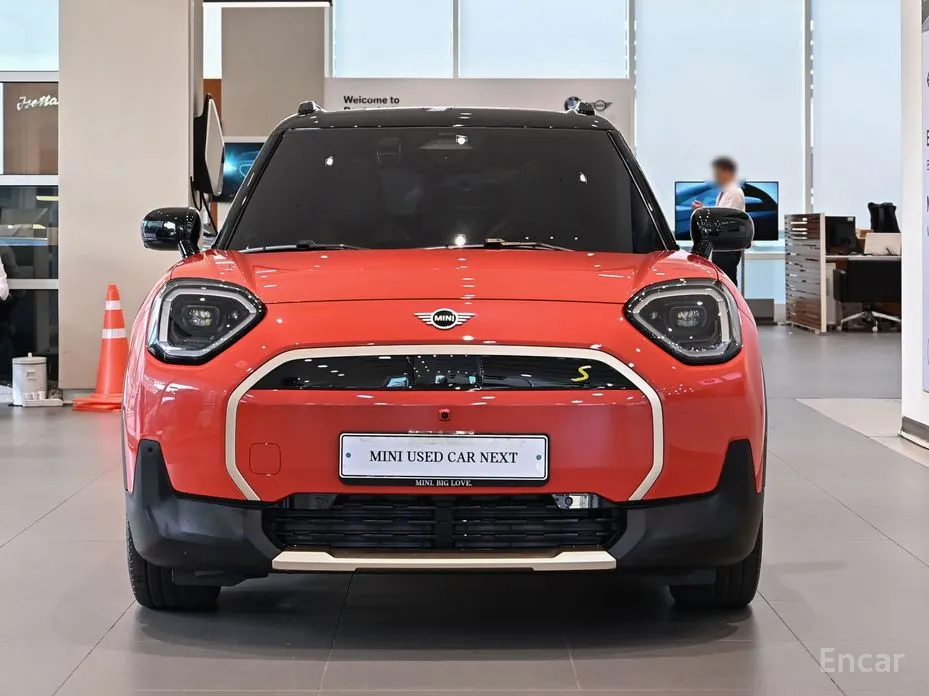 Mini Aceman 2025 SE Favoured