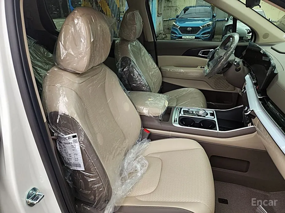 Kia Carnival 2023 HEV 9seater Signature