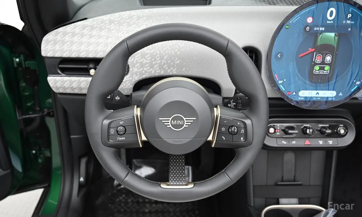 Mini Cooper Convertible 2025 Favoured