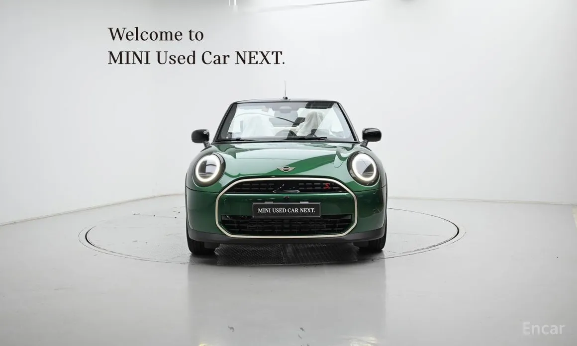 Mini Cooper Convertible 2025 Favoured