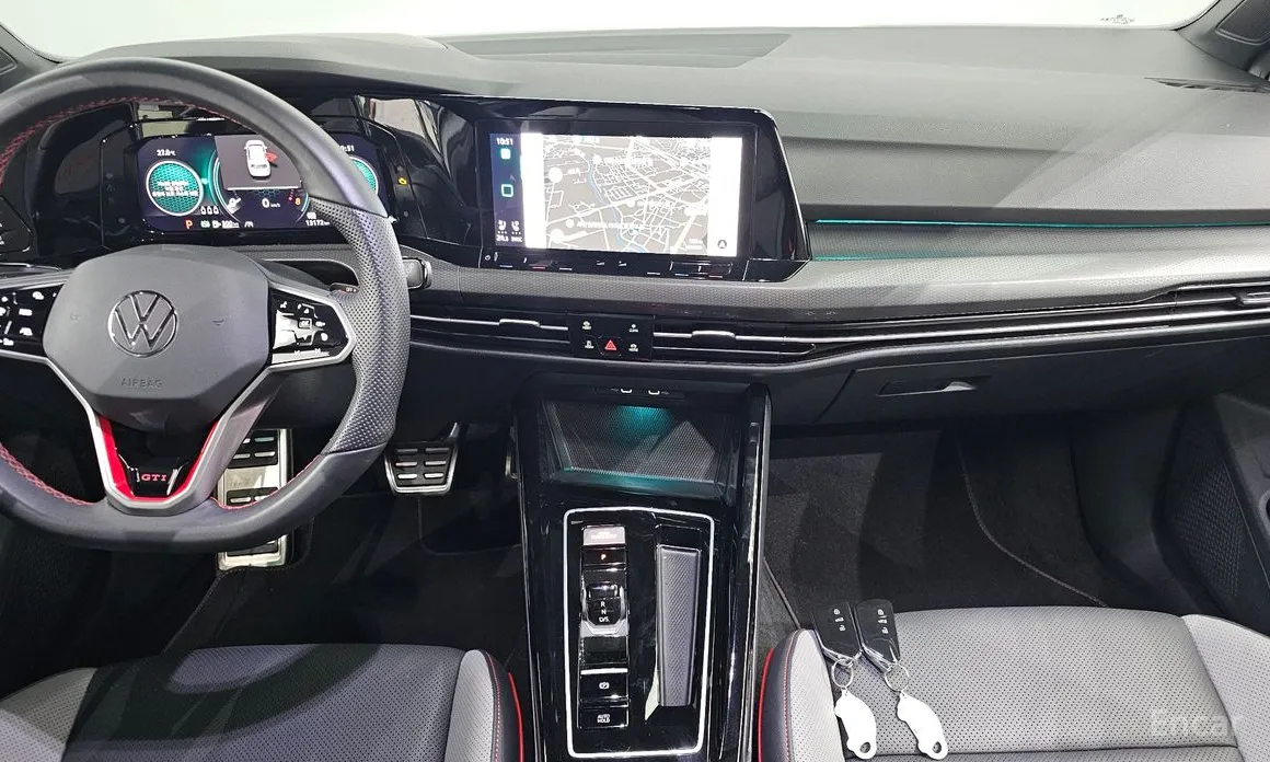 Volkswagen Golf 2022 2.0 GTI