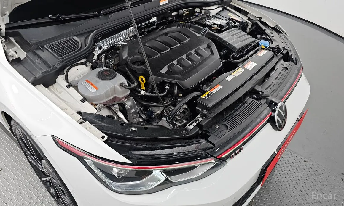 Volkswagen Golf 2022 2.0 GTI