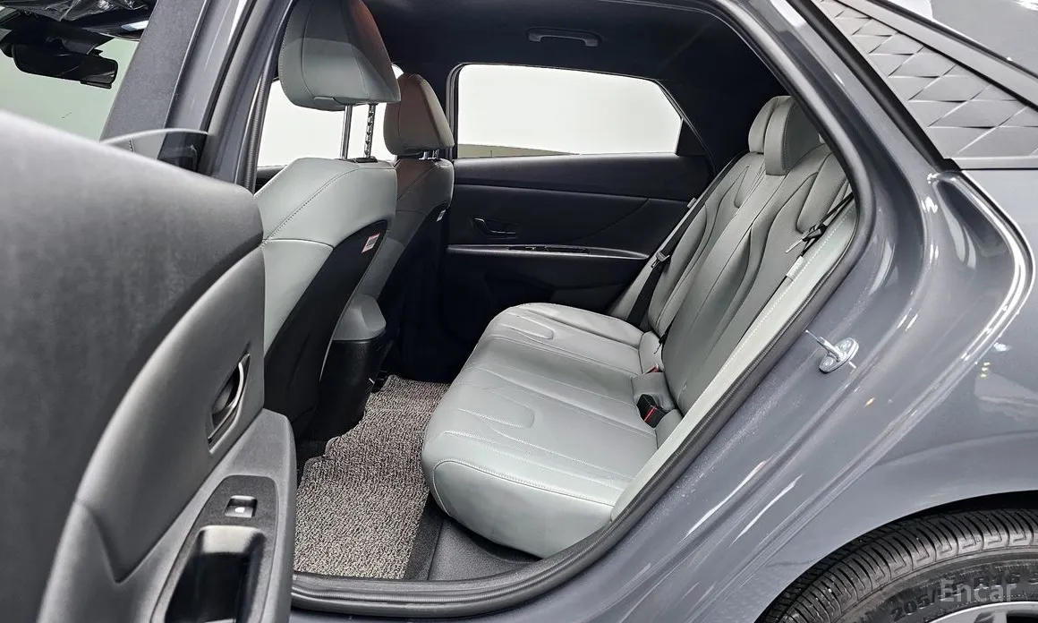 Hyundai Avante 2023 1.6 LPi