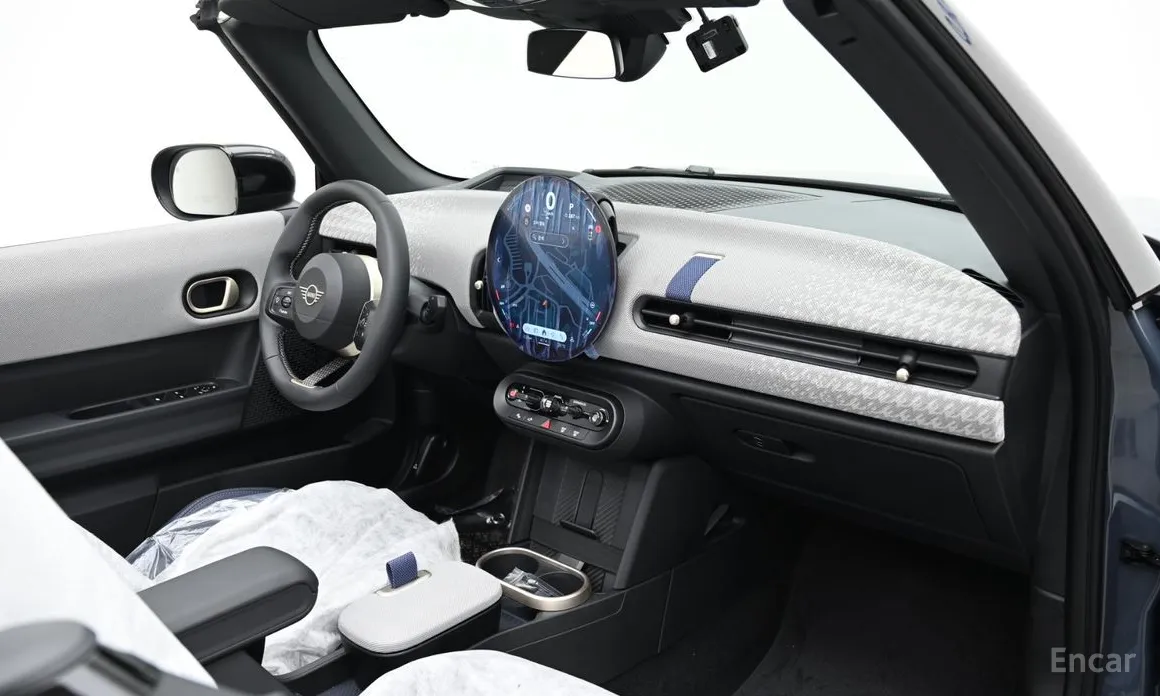 Mini Cooper Convertible 2025 Favoured