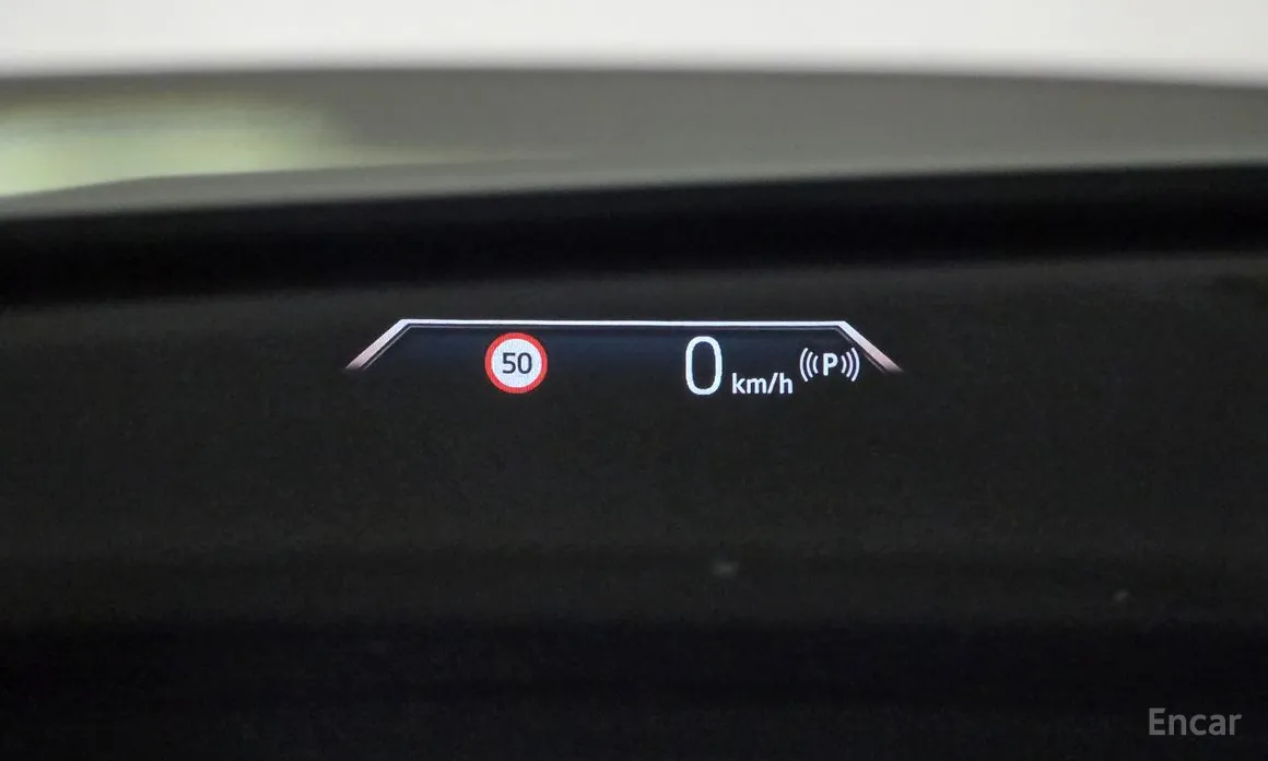 BMW 2 Series 2022 220i Advantage