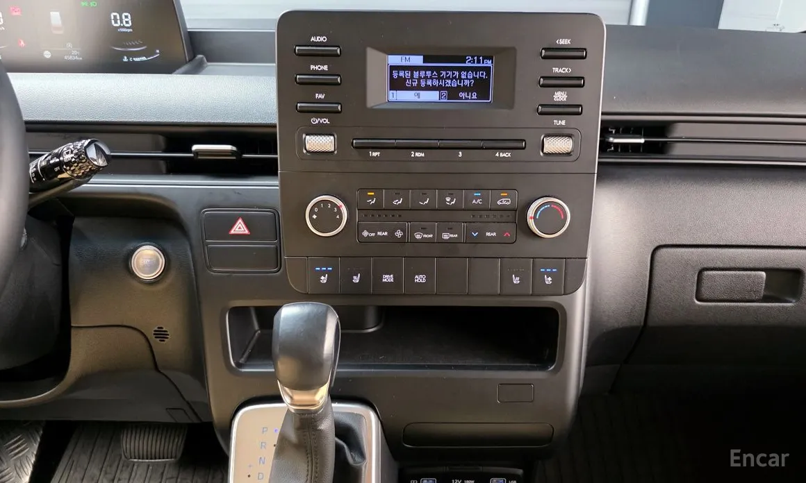 Hyundai Staria 2021 4WD Tourer 11-Seater