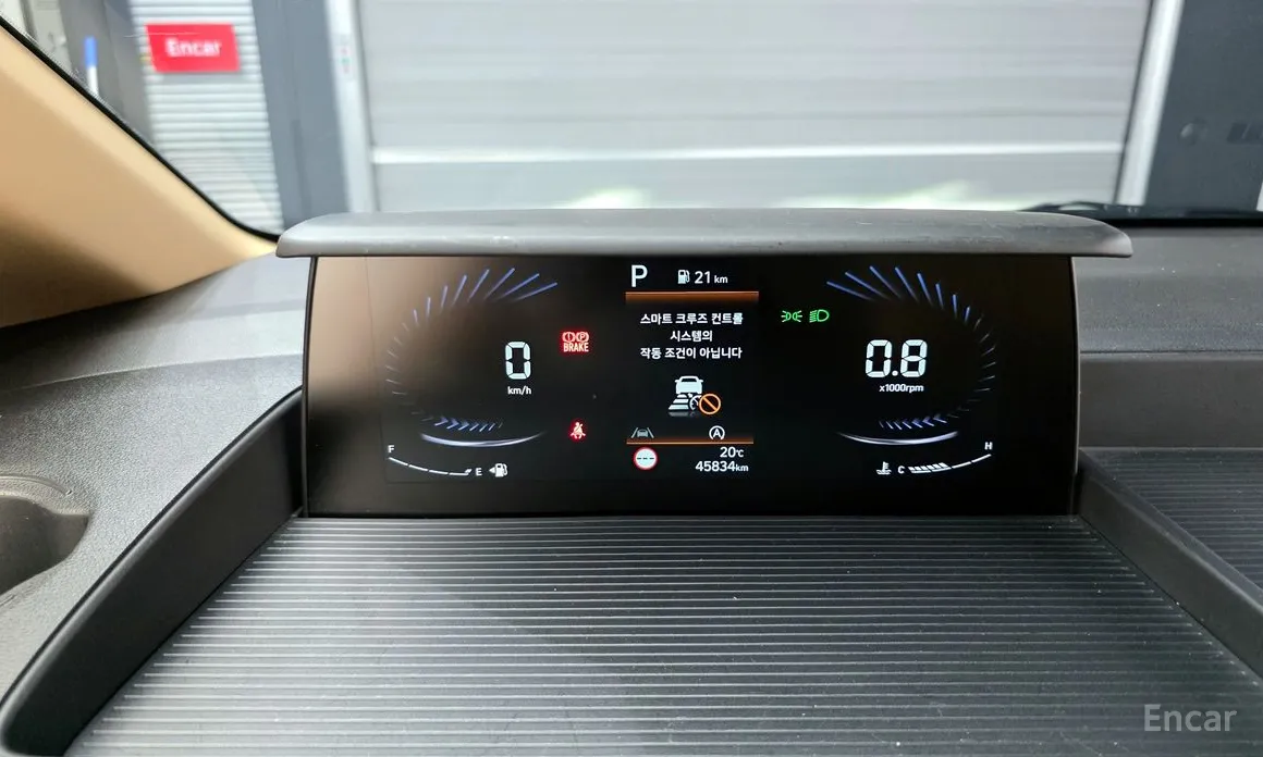 Hyundai Staria 2021 4WD Tourer 11-Seater