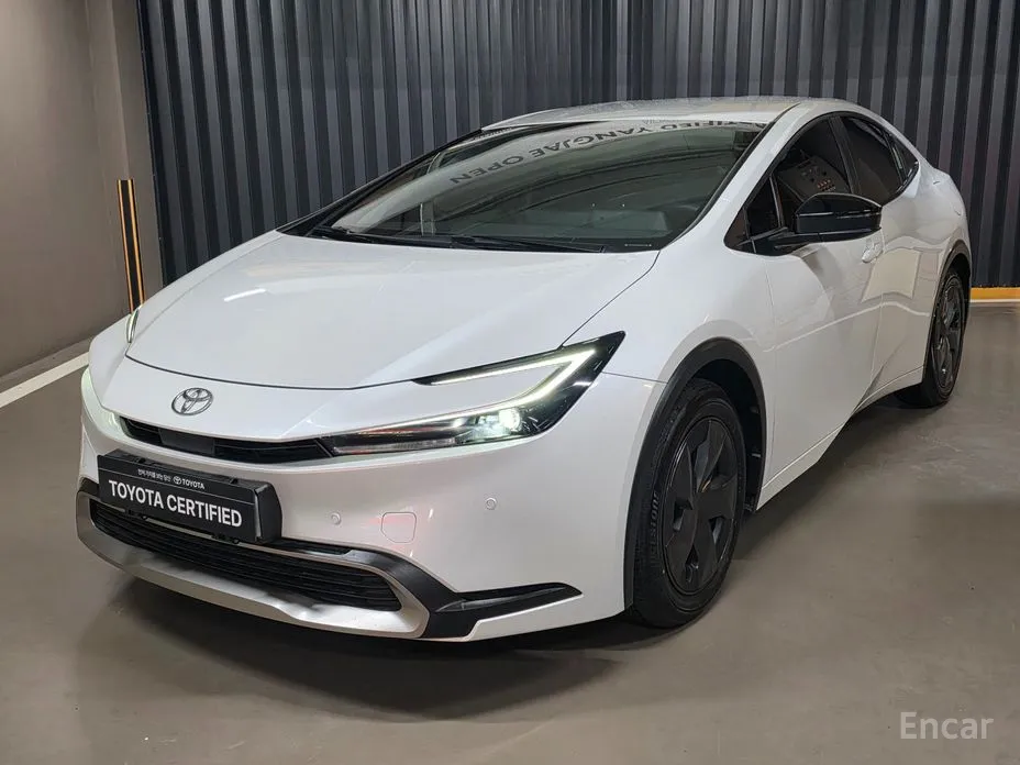 Toyota Prius 2023 2.0 PHEV SE