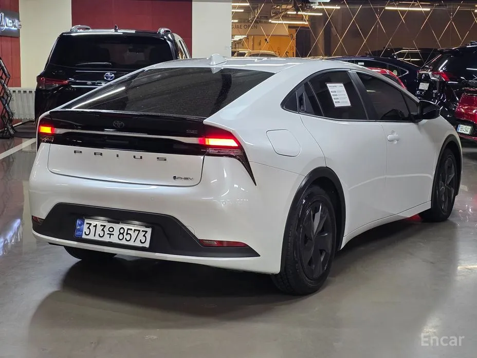 Toyota Prius 2023 2.0 PHEV SE