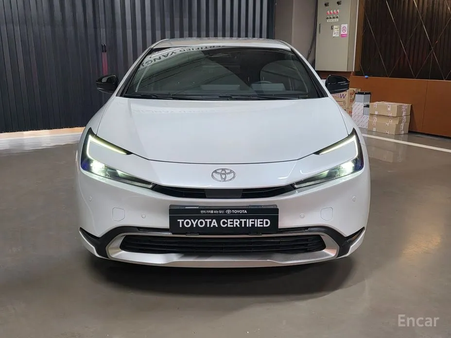 Toyota Prius 2023 2.0 PHEV SE