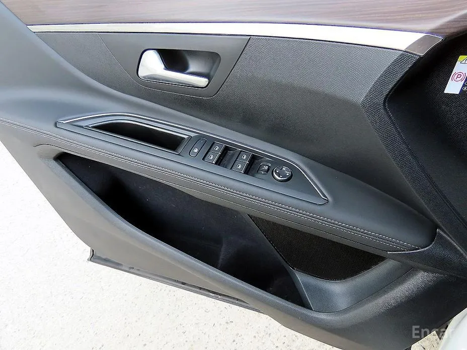 Peugeot 5008 2017 1.2 Pure Tech GT