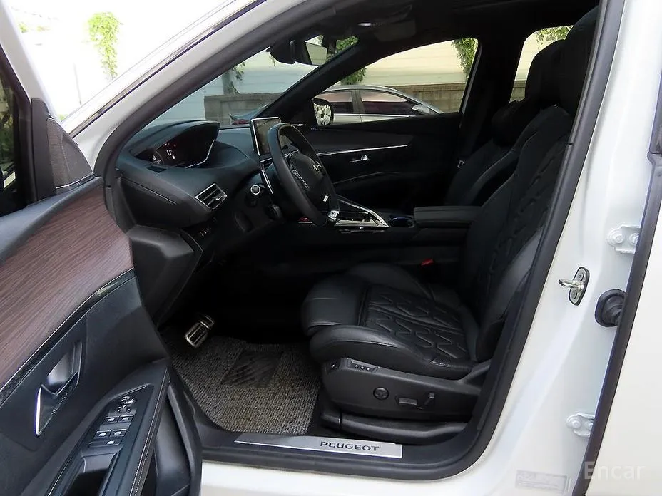 Peugeot 5008 2017 1.2 Pure Tech GT