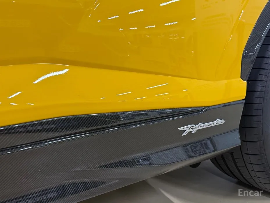 Lamborghini Urus 2018 4.0 V8 Performante