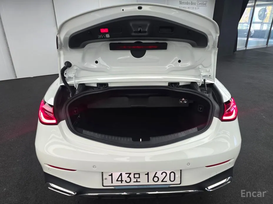 Mercedes-Benz CLE-Class 2024 CLE200 Cabriolet