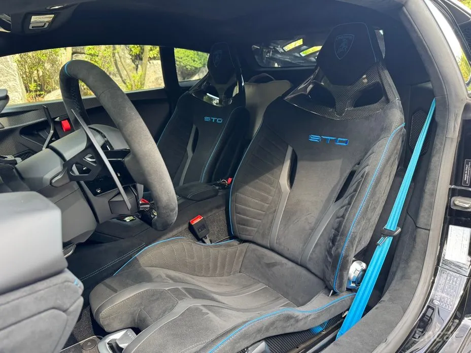 Lamborghini Huracan 2014 LP640-2 STO