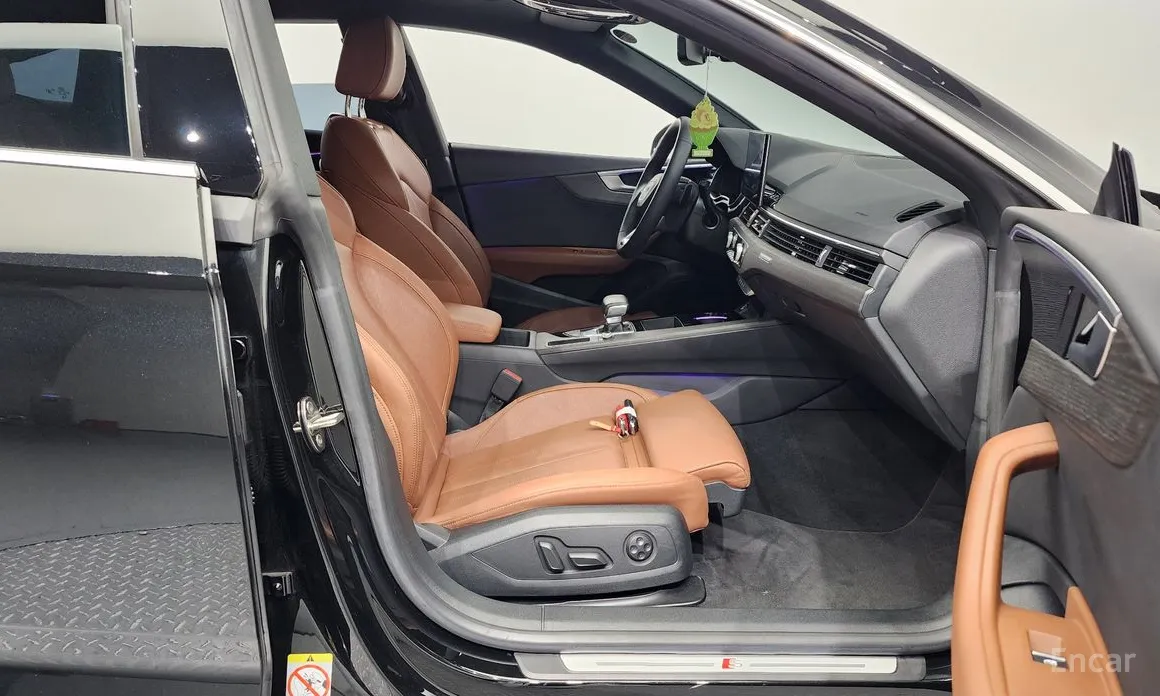 Audi A5 2017 40 TFSI Quattro Premium Sportback