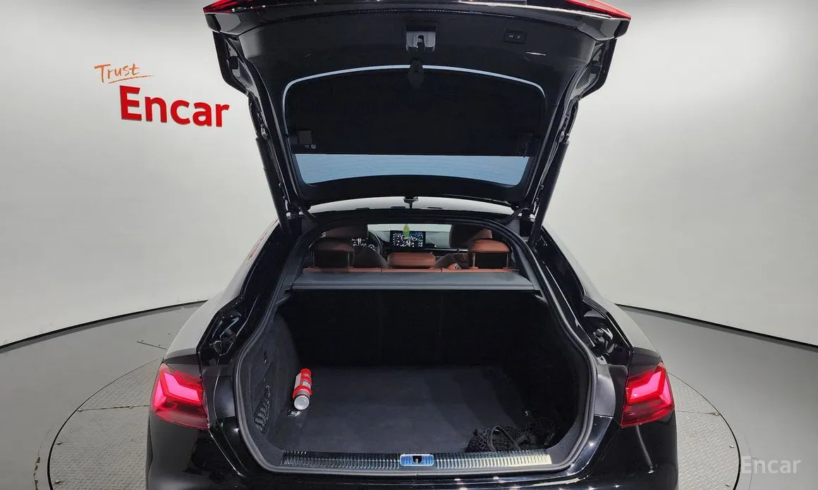 Audi A5 2017 40 TFSI Quattro Premium Sportback