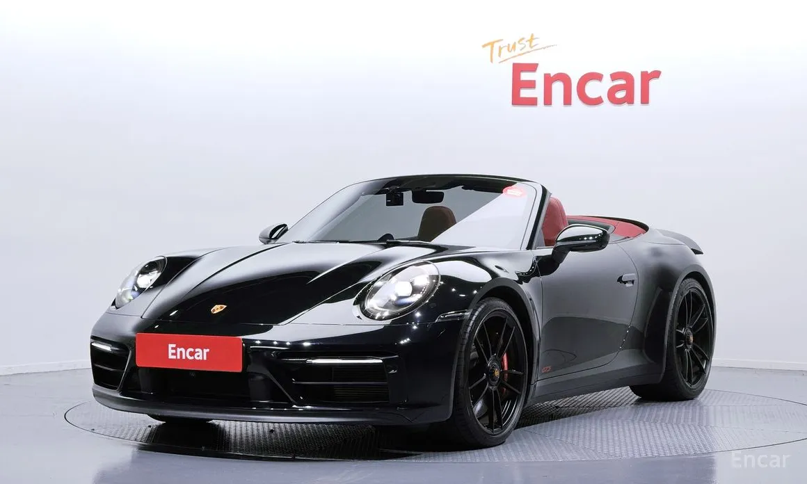 Porsche 911 2019 Carrera 4 GTS Cabriolet
