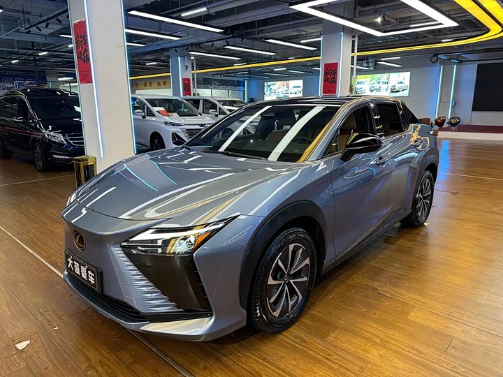 Lexus RZ 2023 2023款 450e 四驱纵享版