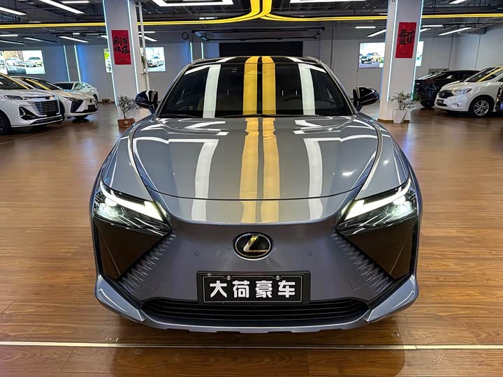 Lexus RZ 2023 2023款 450e 四驱纵享版