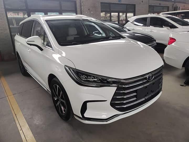 BYD Song Max Hybrid 2022 2022款 DM-i 105KM 尊荣型
