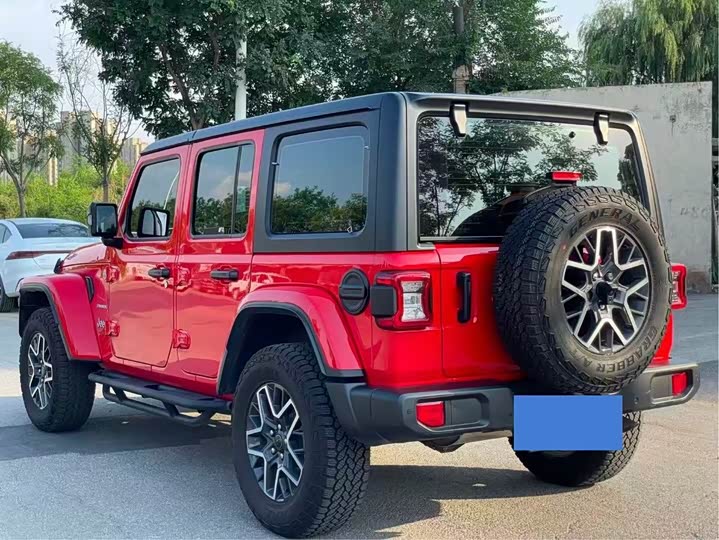 Jeep Wrangler 2024 2024款 2.0T 撒哈拉四门版