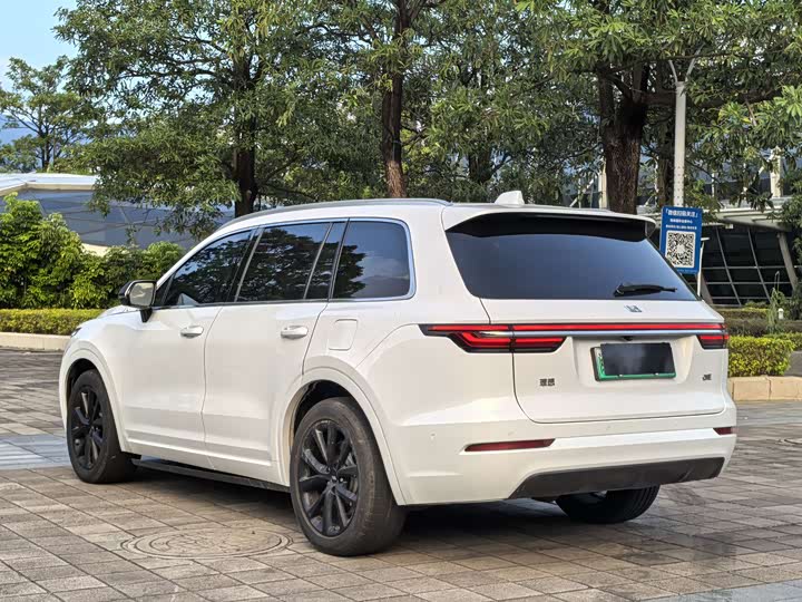 LiXiang One 2021 2021款 增程6座版