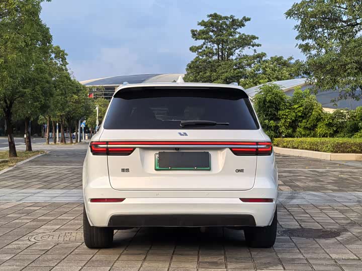 LiXiang One 2021 2021款 增程6座版