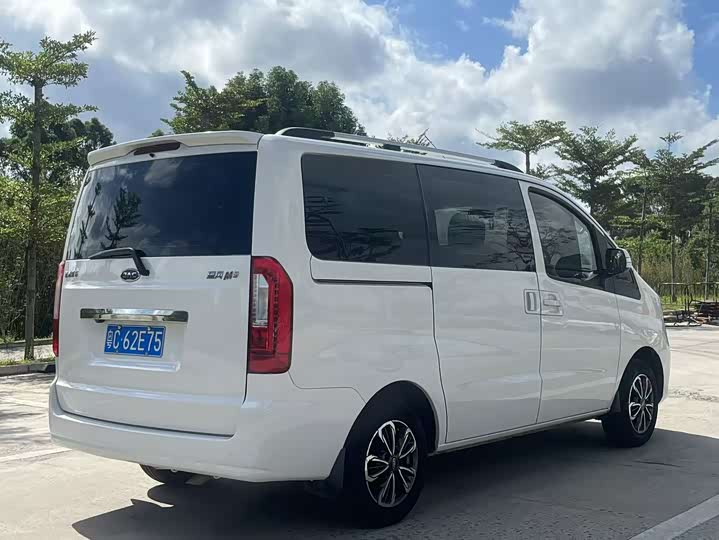 JAC Refine M3 2021 2021款 PLUS 1.8L 2座穿梭版