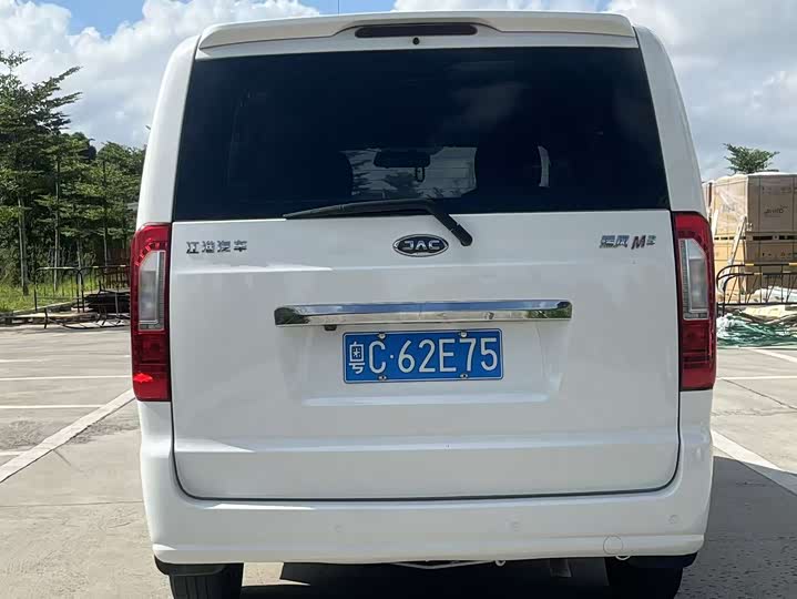 JAC Refine M3 2021 2021款 PLUS 1.8L 2座穿梭版