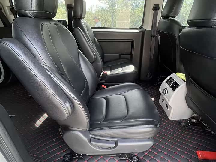 JAC Refine M3 2021 2021款 PLUS 1.8L 2座穿梭版