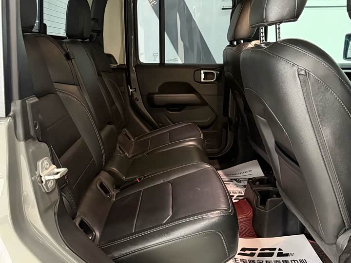 Jeep Gladiator 2023 2023款 3.6L Overland