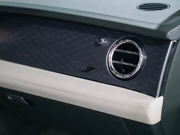 Bentley Bentayga 2022 2022款 4.0T V8 S