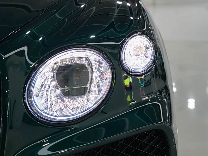 Bentley Bentayga 2022 2022款 4.0T V8 S