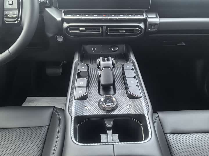 Haval H-Dog 2023 2023款 2.0T 四驱潮野Plus