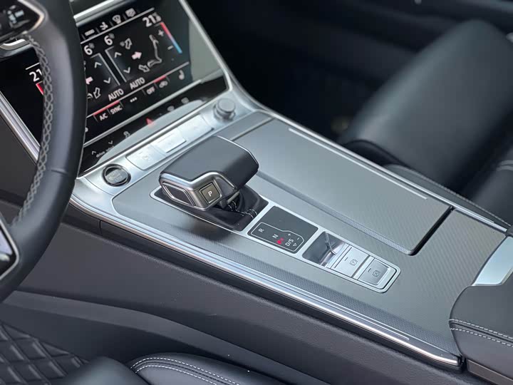 Audi A7 2025 2025款 45 TFSI 臻选型