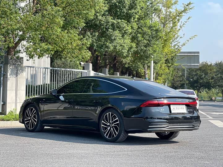 Audi A7 2025 2025款 45 TFSI 臻选型