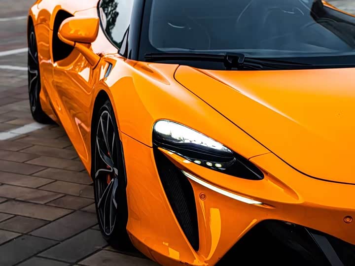 McLaren Artura 2023 2023款 3.0T Hybrid 标准型