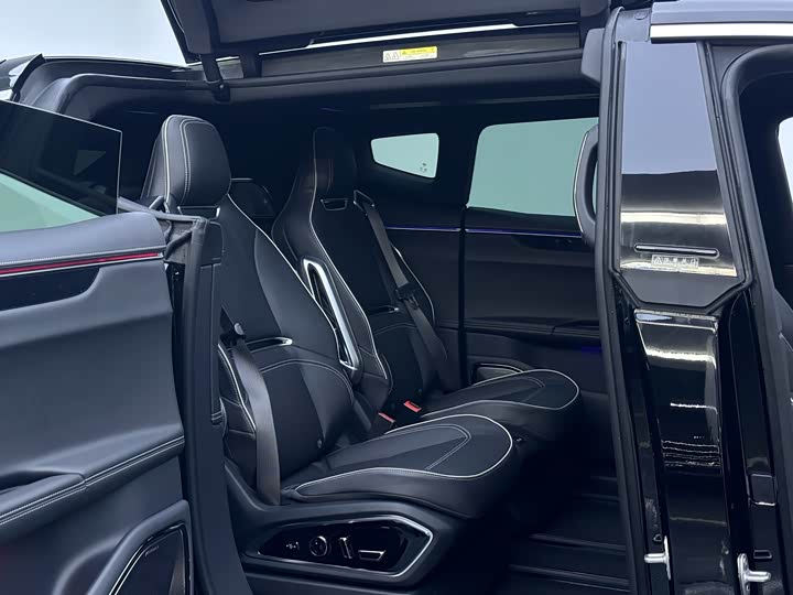 HiPhi X 2022 2022款 智远版6座 长续航版