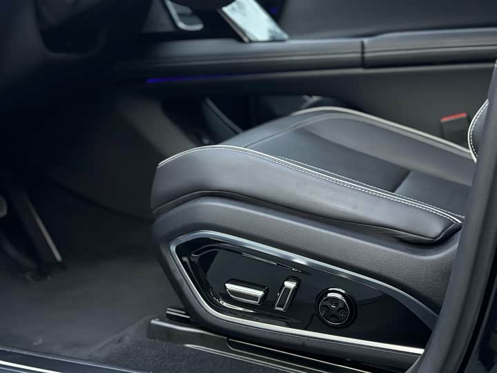 HiPhi X 2022 2022款 智远版6座 长续航版