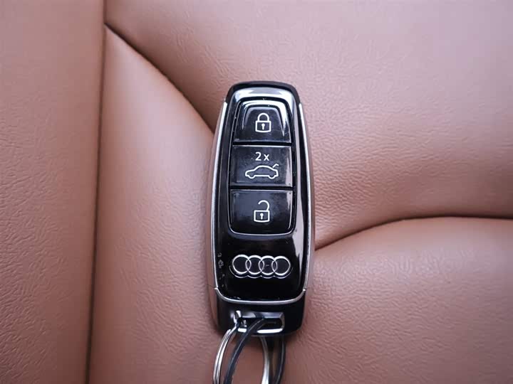 Audi Q7 2024 2024款 45 TFSI quattro S line黑武士型