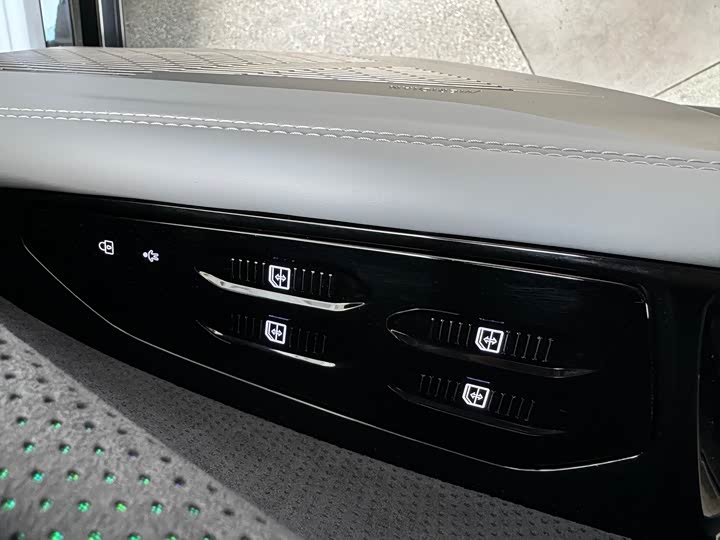 HiPhi Z 2023 2023款 四座版